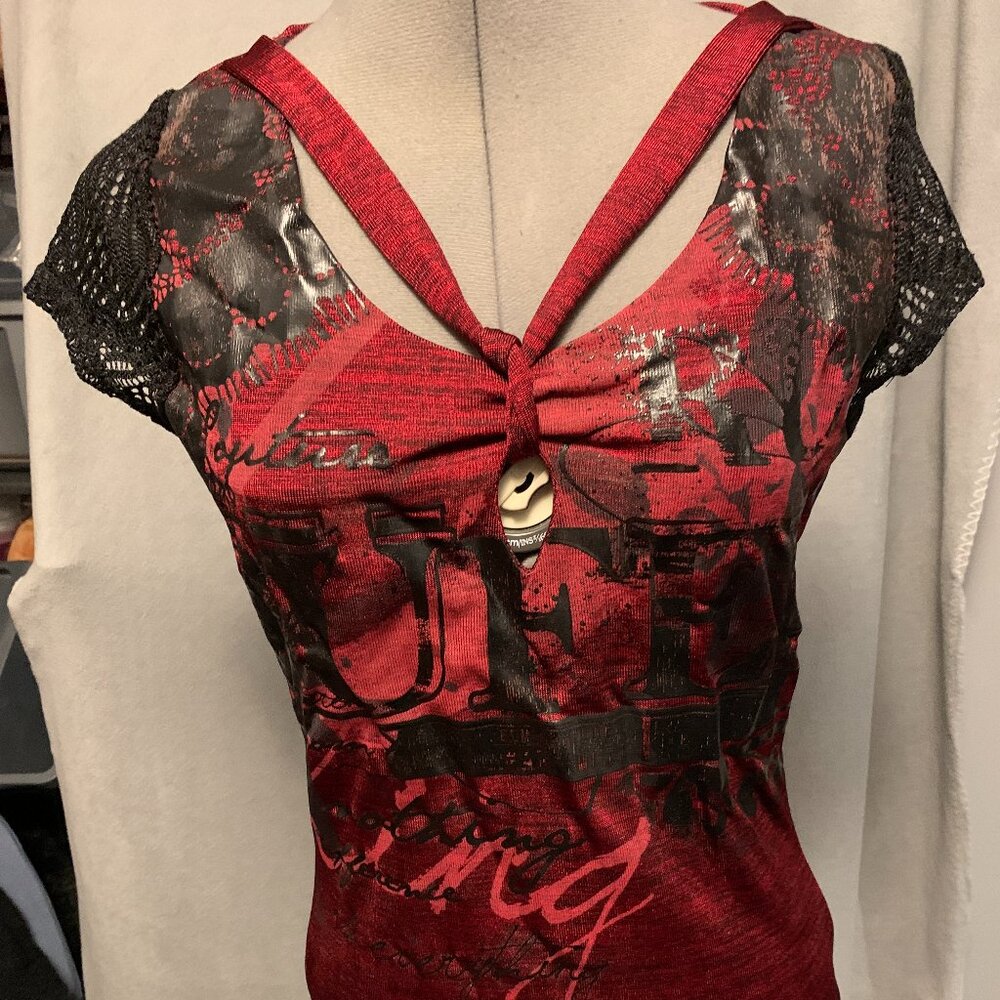 Rufen Brand - Red top with black lace and graphic detail - Size M